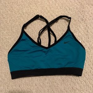 Sports bra